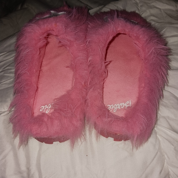 Barbie Pink Furry Slippers - Picture 5 of 8